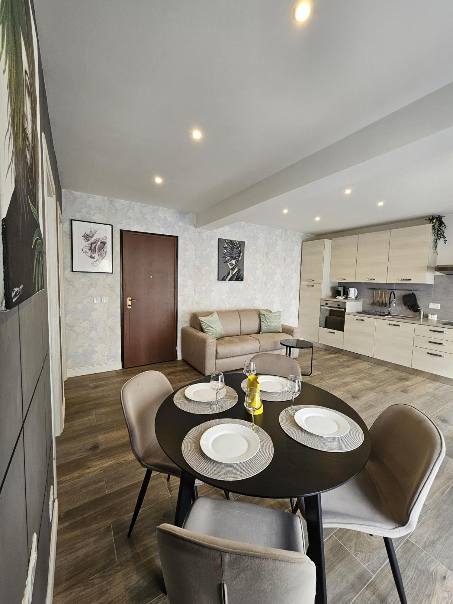 Korzo Suites Sliema III Bagian luar foto